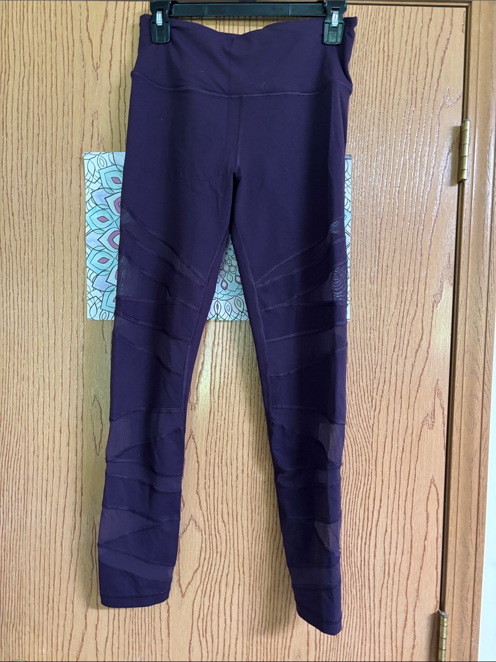 Victoria's Secret Sport Plum Mesh-Panel Leggings